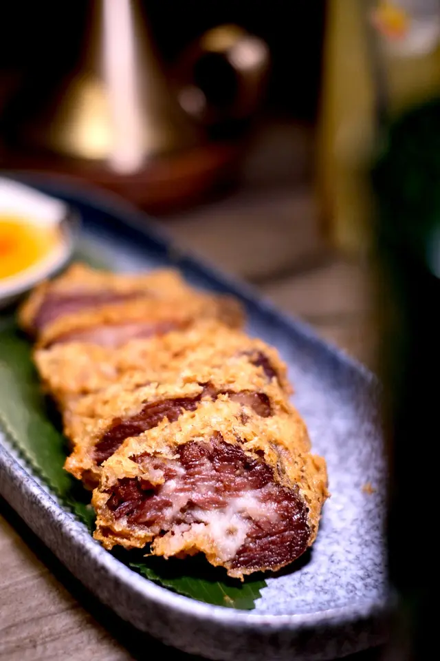 脆皮和牛配香橙柚子醬