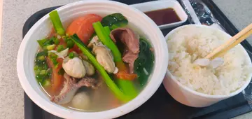 三𩠌+菜 汤饭