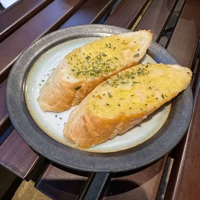 蒜蓉包（二人餐前菜）