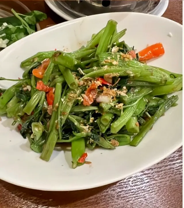 馬拉盞炒通菜