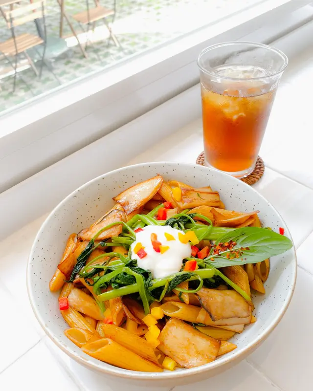 泰式飛天本地通菜長通粉