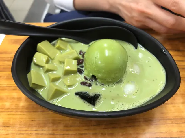 廣抹涼子