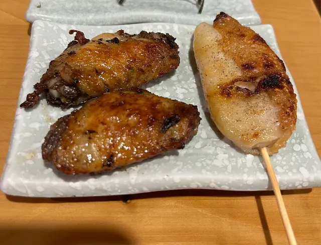 蜜糖燒雞中翼和雞皮墨魚滑