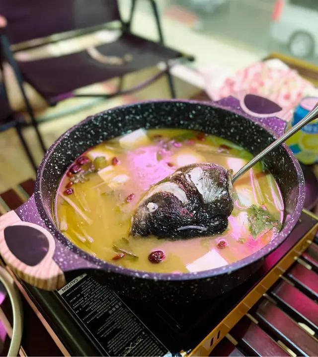 天麻川藥膳魚頭火鍋