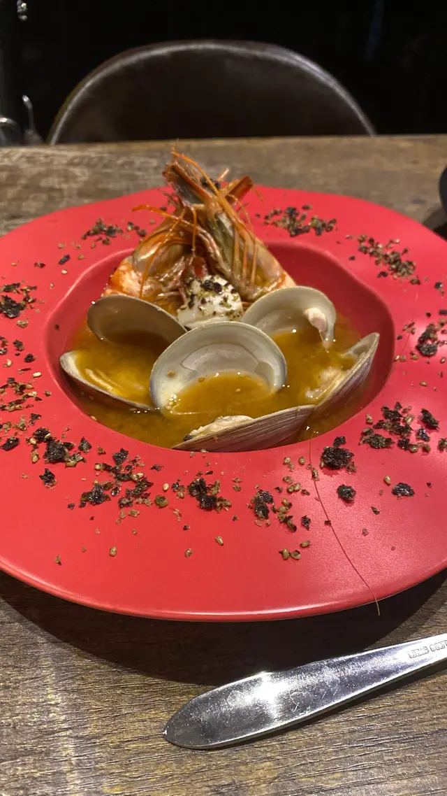 好鮮味，蝦口感彈牙，而且帶子好鮮甜 ！蜆肉好大粒