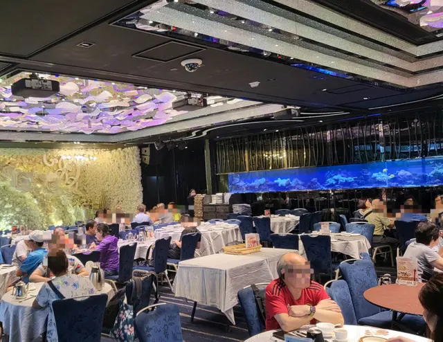 場內為無柱式設計