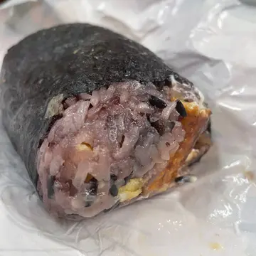 芝士鰻魚飯團