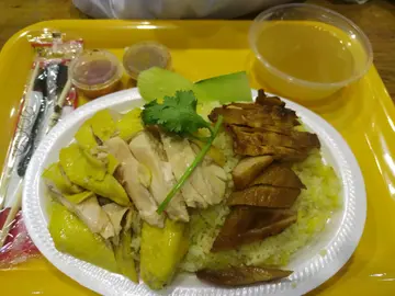海南鸡加猪颈肉饭