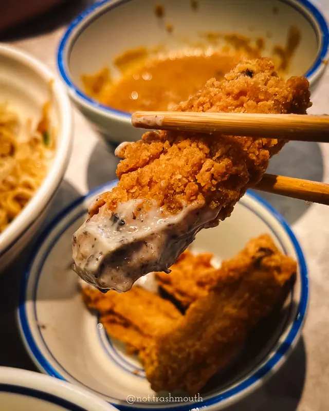 黑松露醬炸單骨雞翼