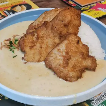 白咖喱猪扒饭