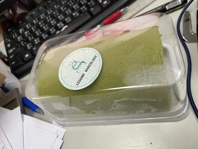 綠茶蘋果蛋捲？