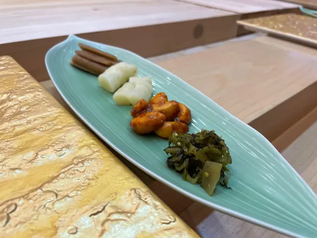 酸菜, 蒜頭, 薑, 牛蒡