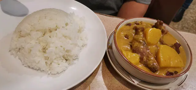 咖喱牛舌飯