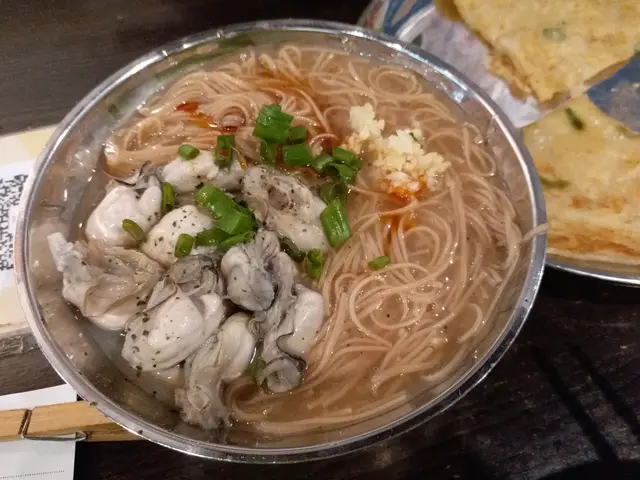 蚵仔麵線