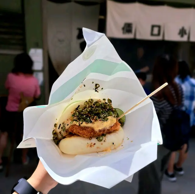 蝦餅刈包