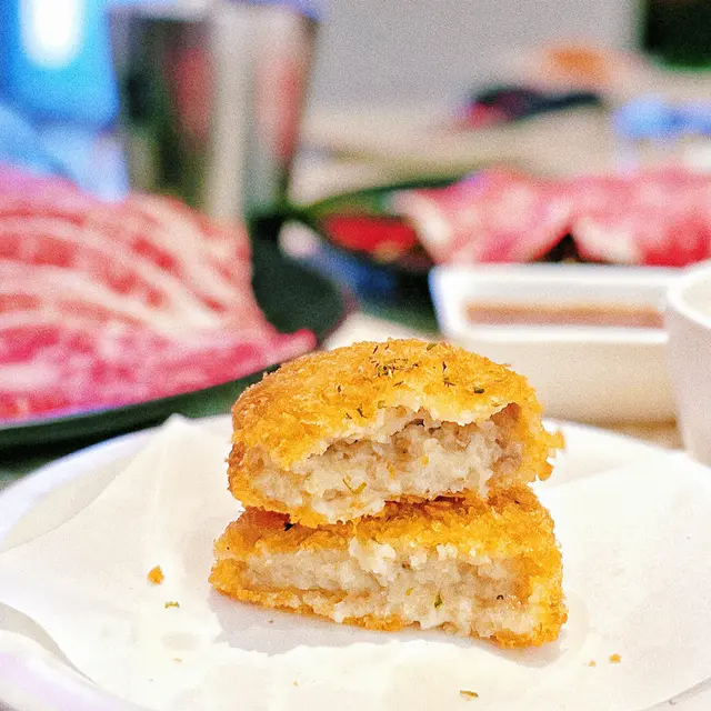 炸物都有唔同選擇,食勻咁多款都係最鍾意佢哋嘅牛肉可樂餅!外脆內飽滿🤩越食越上癮!