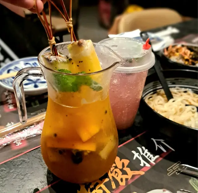 牛匠彩虹水果茶