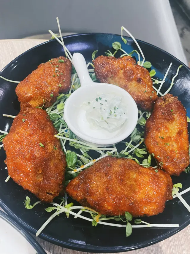 水牛城藍芝士雞翼