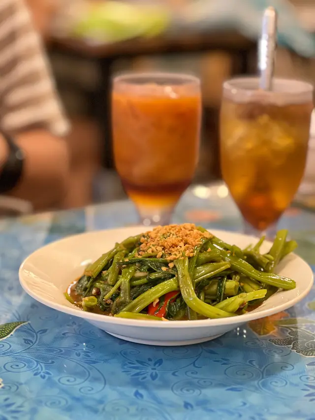 馬拉盞炒通菜