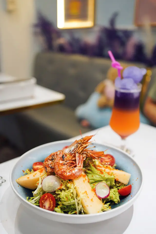 哈密瓜燒赤蝦配和風沙律汁