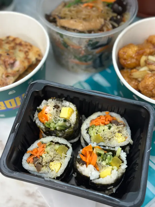 韓式炒魚仔紫菜飯捲