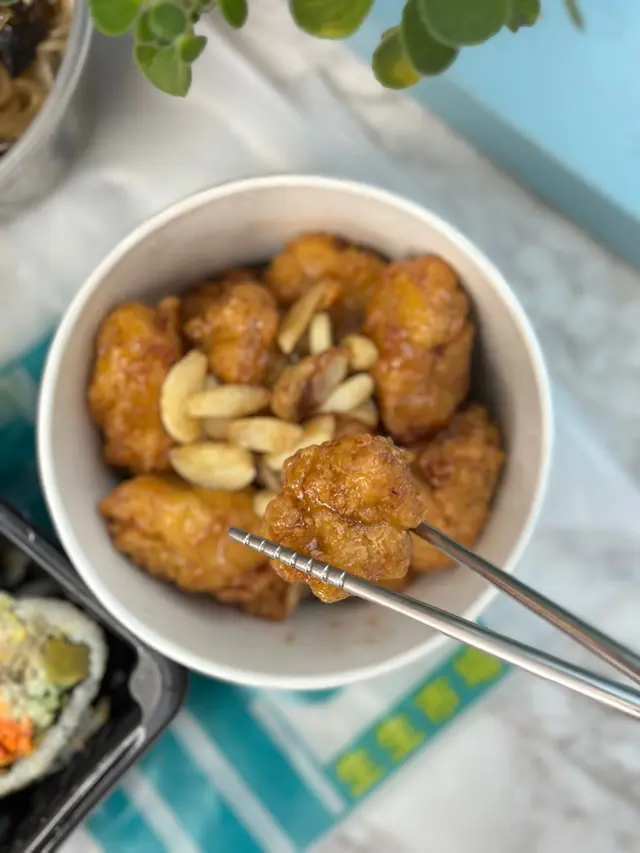 蜜糖蒜蓉無骨炸雞(L)