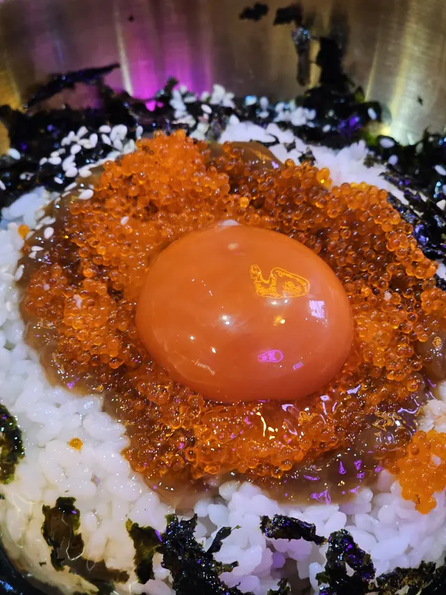 醬油蟹膏蟹肉拌飯