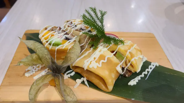 洋風鰻魚班戟