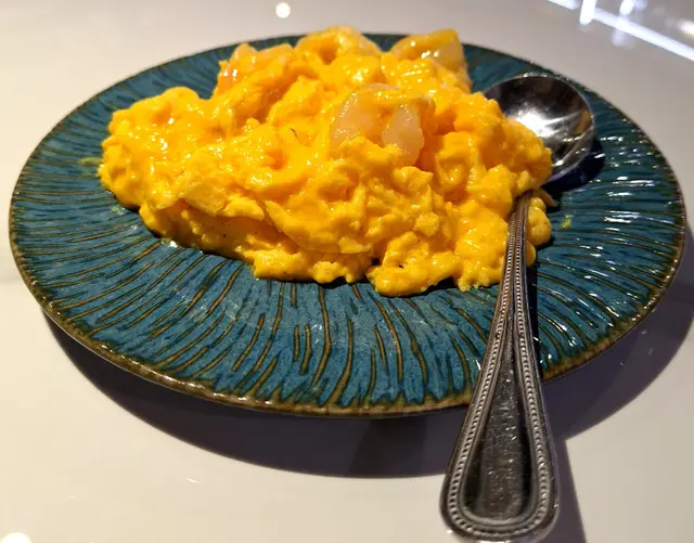 牛乳滑蛋炒蝦球