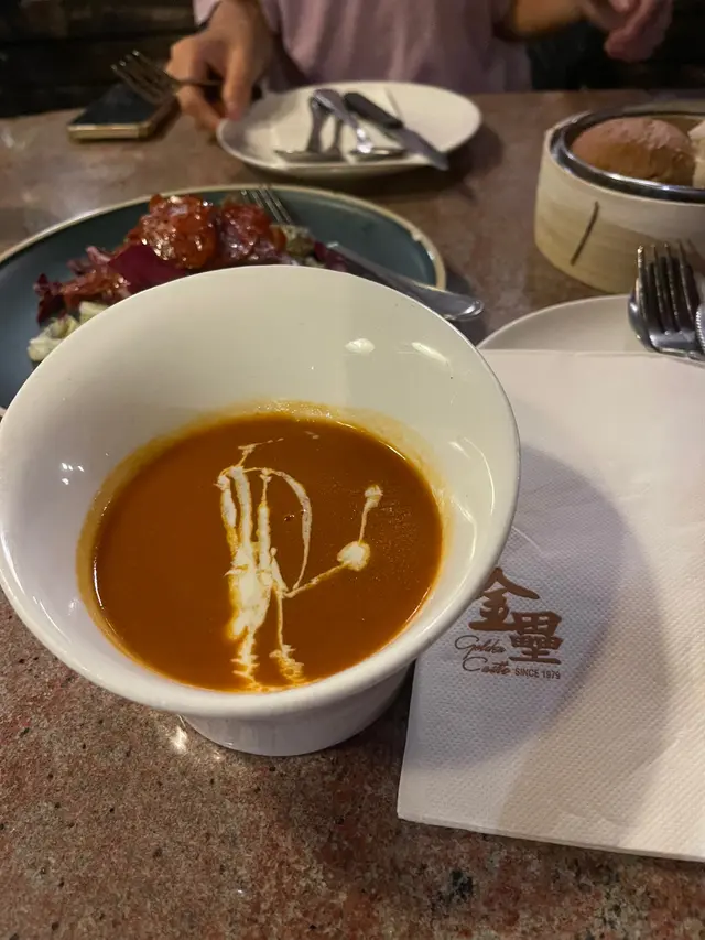 非常濃郁，大大啖龍蝦肉