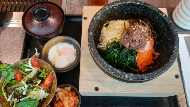 和牛牛肉石鍋飯