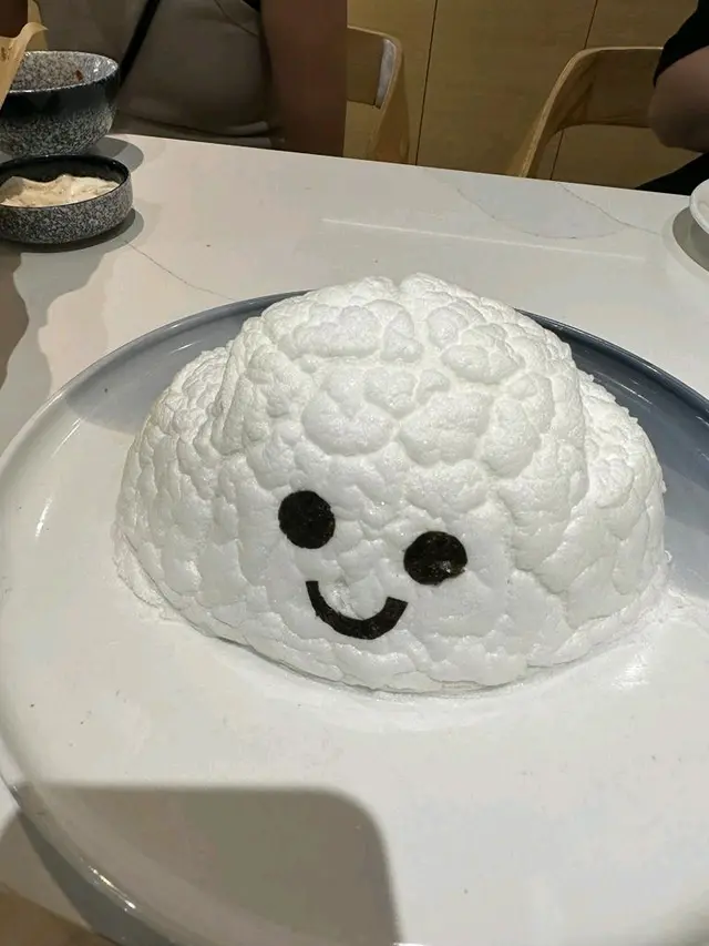 一舊雲下的窩飯