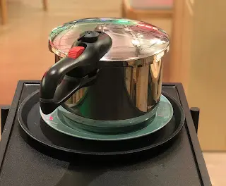 壓力煲堂前烹煮滷水