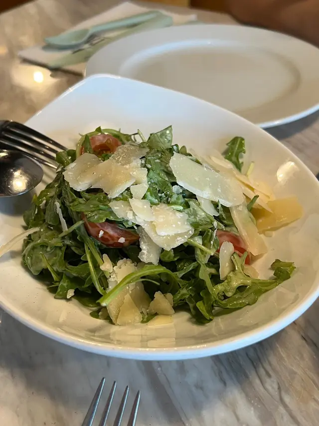 Insalata di Rucola Parmigiano