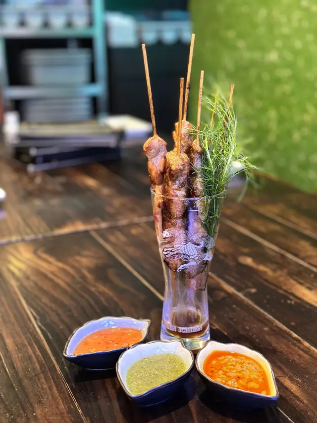 沙嗲串燒 (豬+牛+雞)