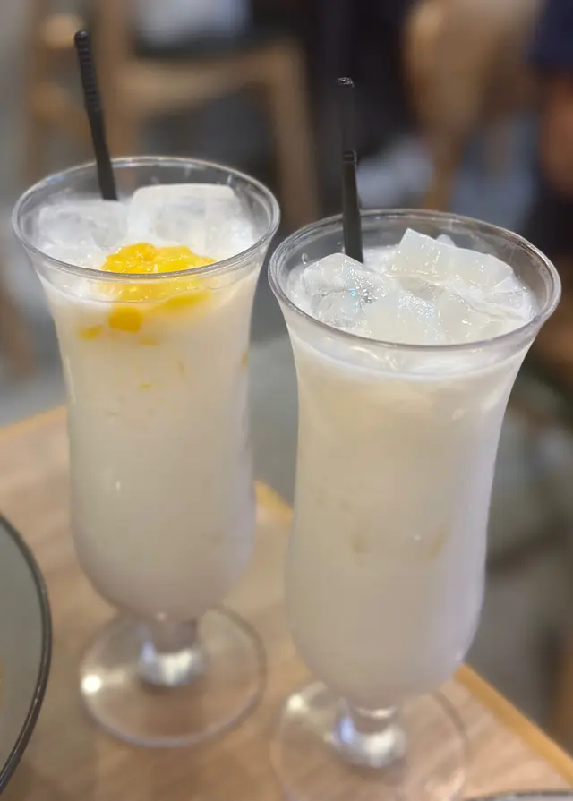 椰果椰汁西米露 & 鮮芒果西米露