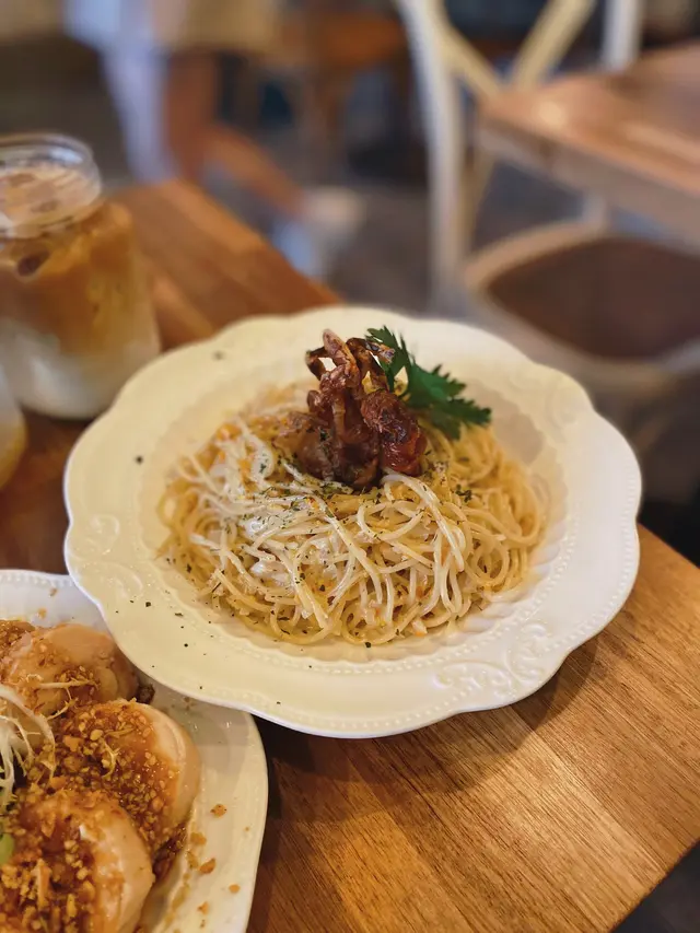 黃金蟹肉軟殼蟹意粉