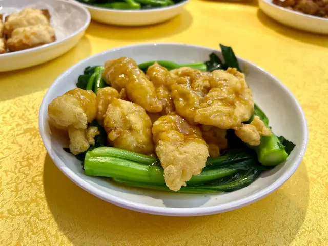 菜遠扒豆腐