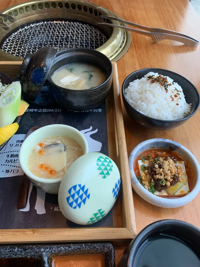 壺漬A5宮崎牛肋條配雞頸肉定食