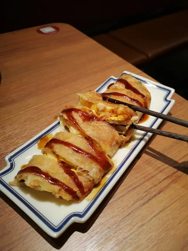 人氣蔥抓蛋餅