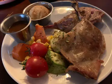 油封鸭腿 (午餐)