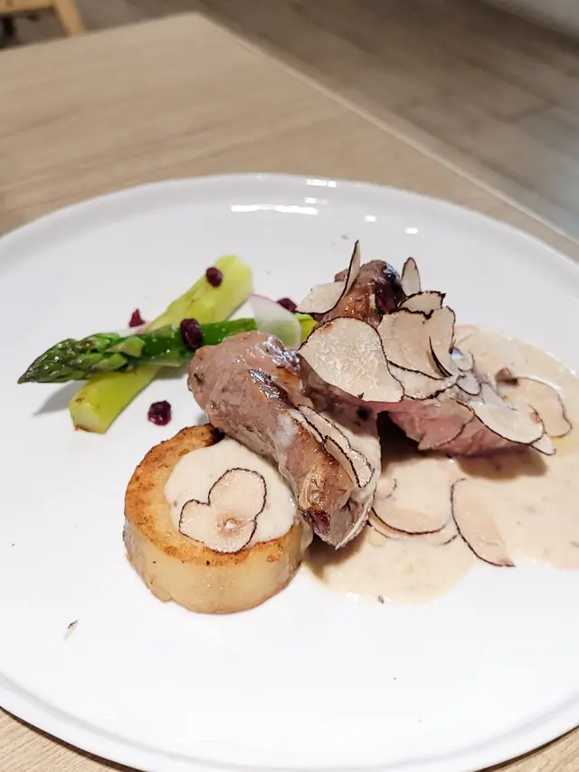 鮮松露西班牙豬扒