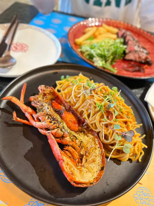 新鮮波士頓龍蝦意粉