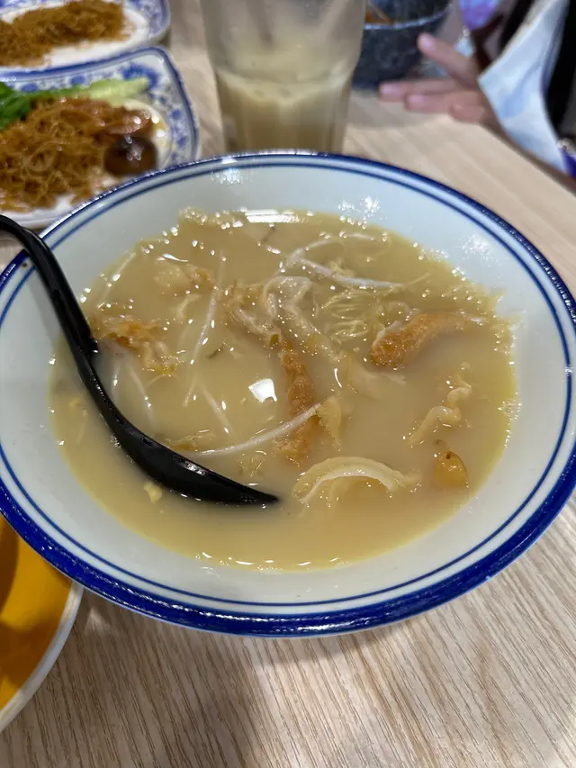 魚翅湯麵
