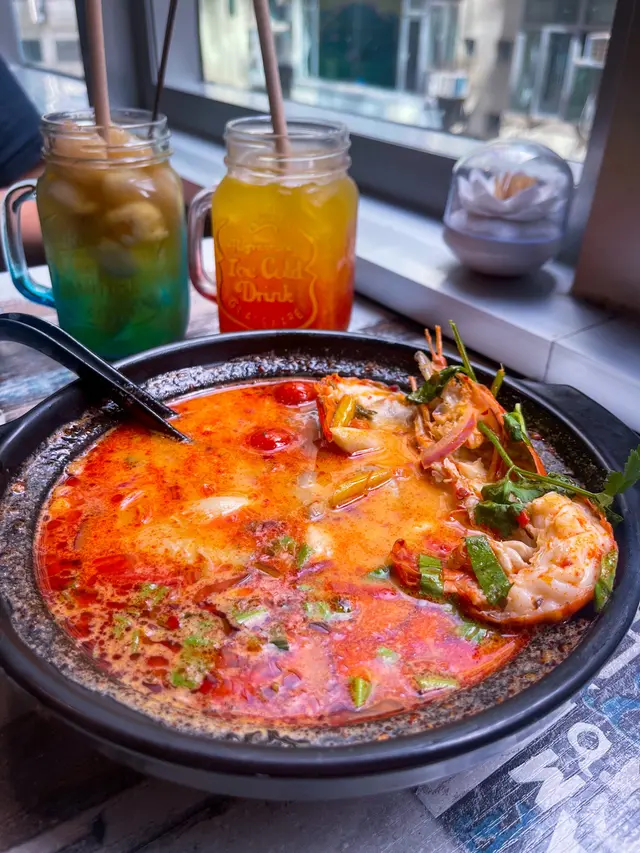 大頭蝦冬蔭公湯