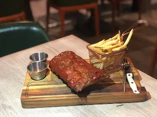 炭燒豬肋骨半份