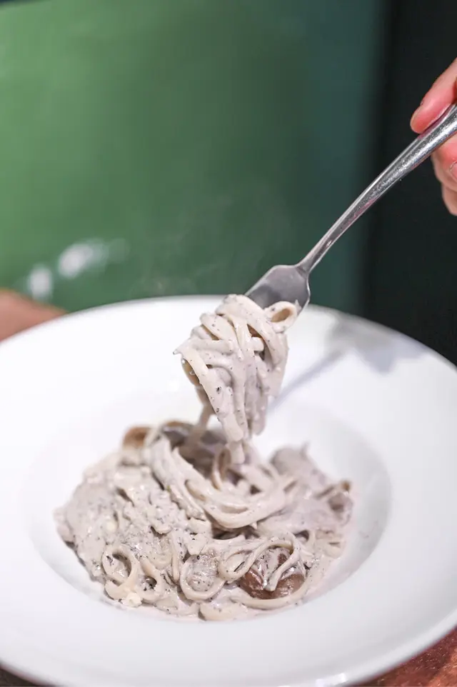 𝐓𝐫𝐮𝐟𝐟𝐥𝐞 𝐌𝐮𝐬𝐡𝐫𝐨𝐨𝐦 𝐏𝐚𝐬𝐭𝐚