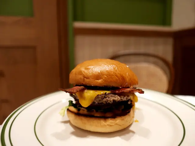 Maple Bacon Cheese Burger