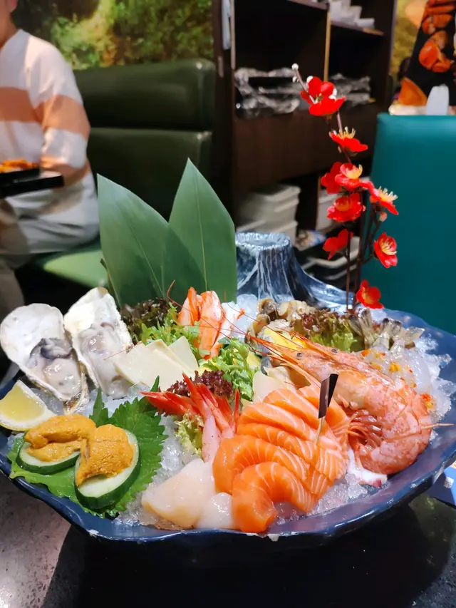 魚生拼盤