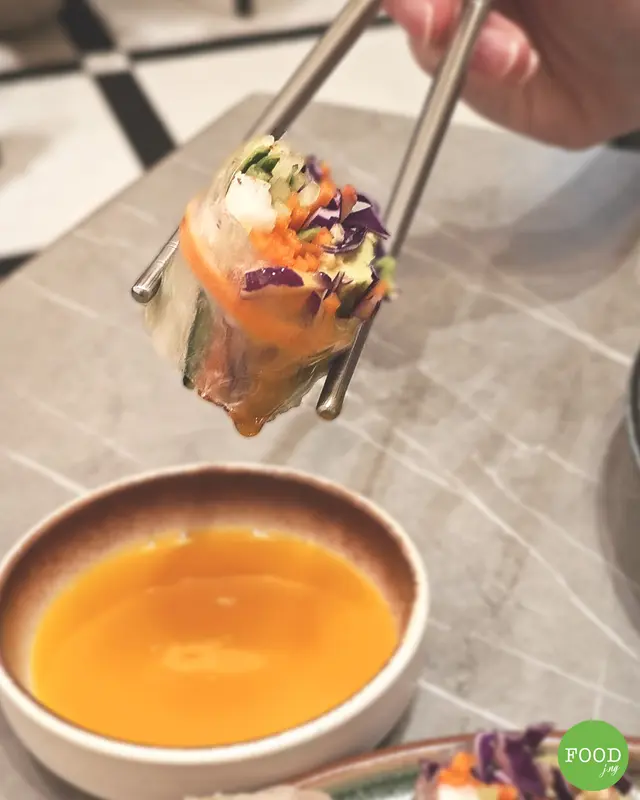 牛油果五色米紙卷